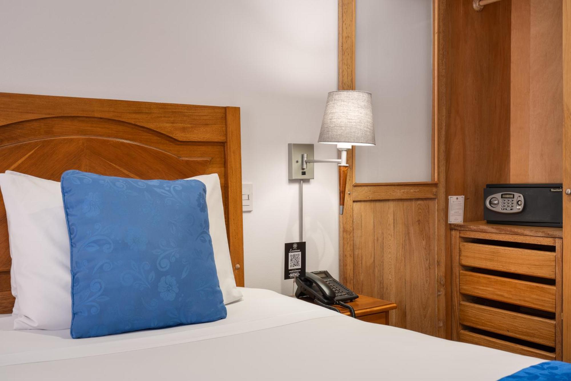 Hotel Egina Bogotá Dış mekan fotoğraf