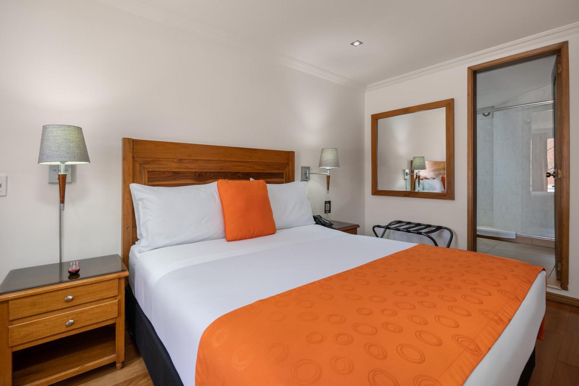Hotel Egina Bogotá Dış mekan fotoğraf